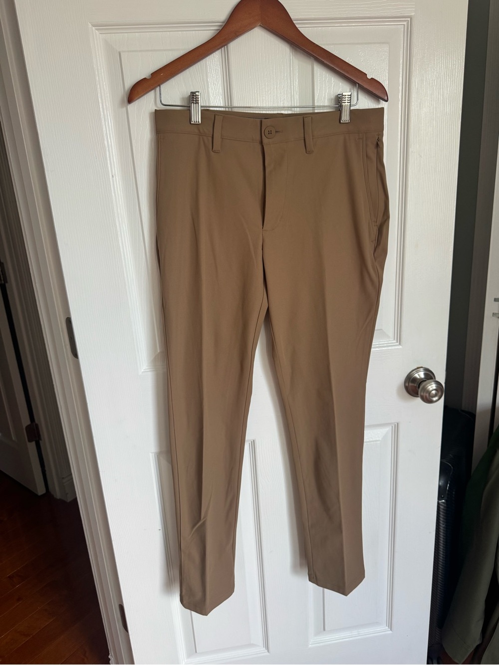 Men’s FLX Slim Fit Stretch Pants – Tan / Camel – Size 30x30 – New Without Tags
